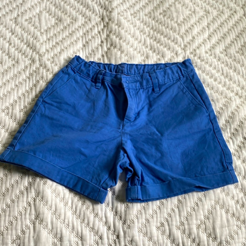 Girls size 10 shorts.